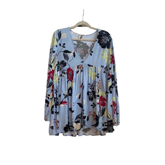 Free People Tops - Free People Blue Long Baby Doll Style Long Sleeve Blouse with Floral Pattern